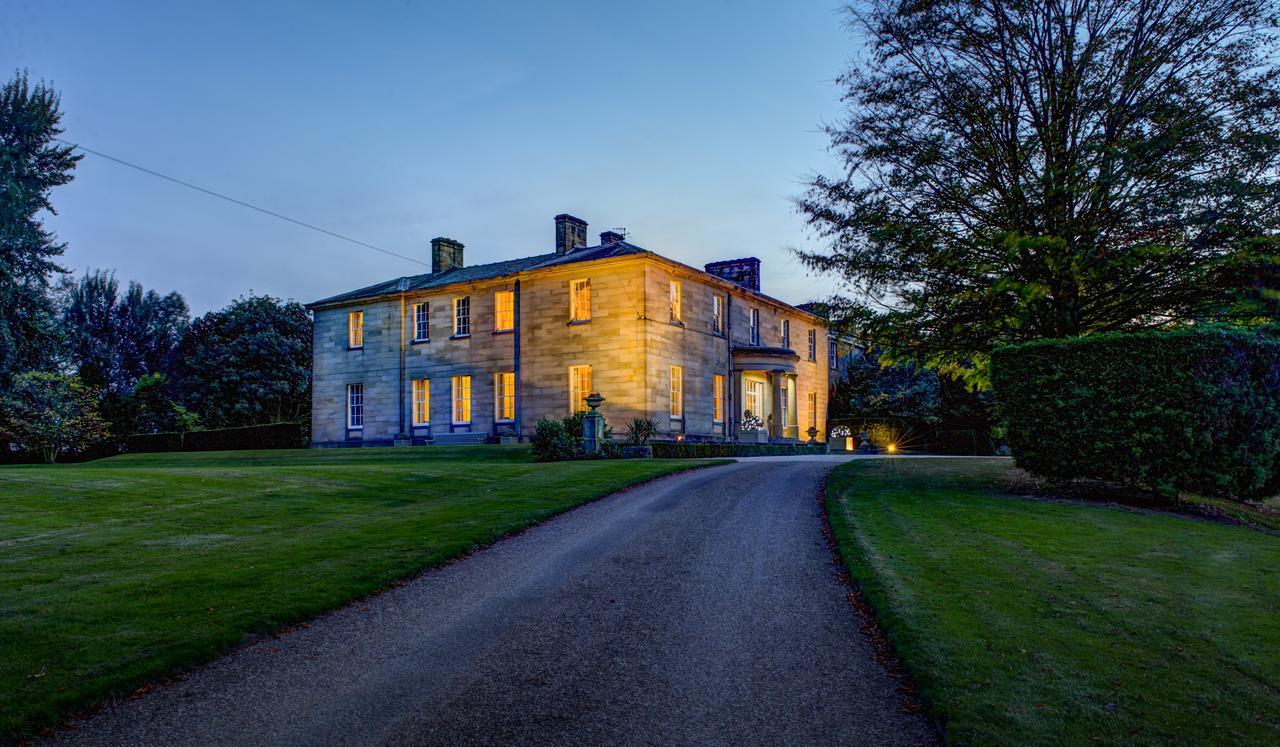 Saltmarshe Hall エクステリア 写真