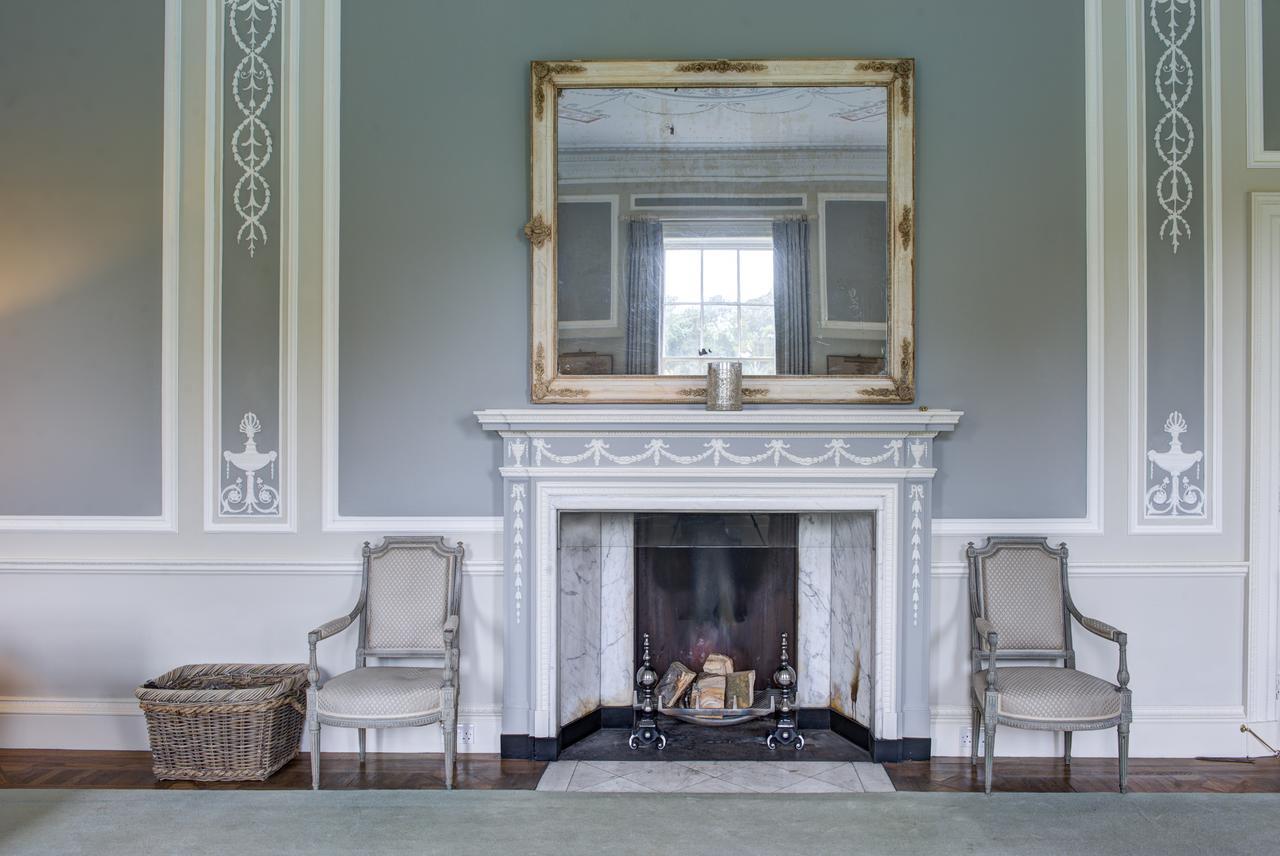 Saltmarshe Hall エクステリア 写真